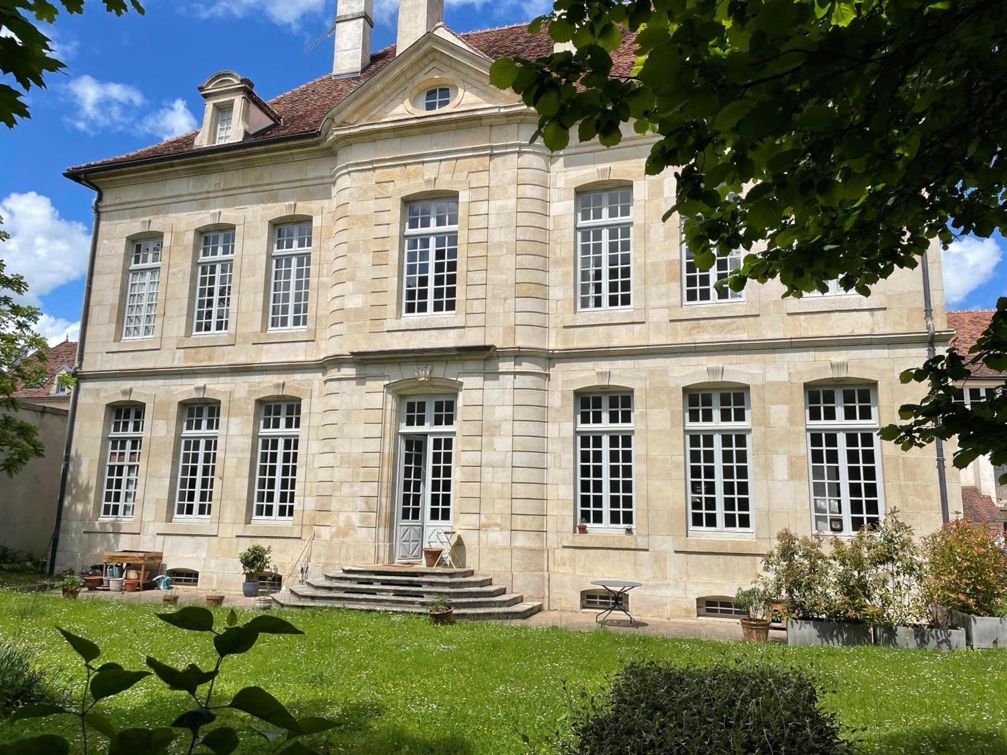 Hotel Particulier, Maison Jazey. Semur-en-Auxois Exterior photo